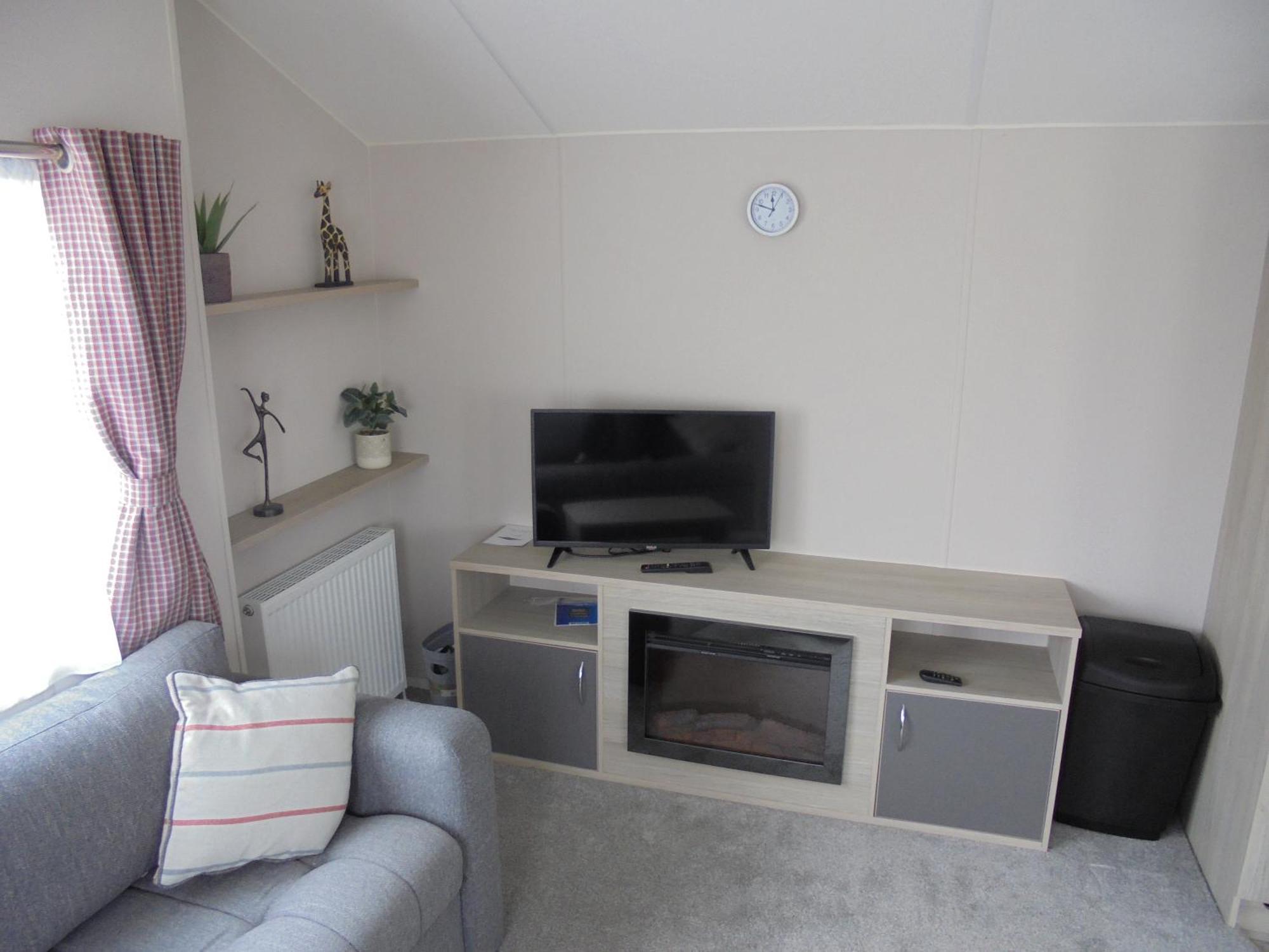 Kingfisher Festival 6 Berth Heated Close To Site Entrance *